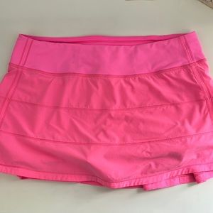Lululemon pace rival skirt